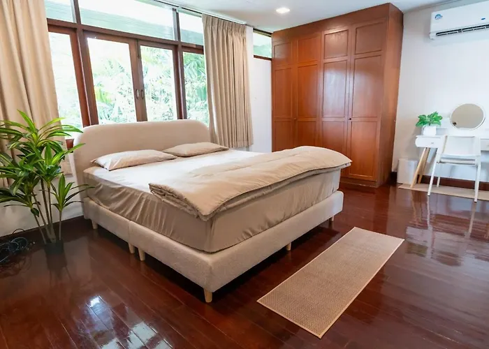Ekkamai - Private Pool Villa, Villa